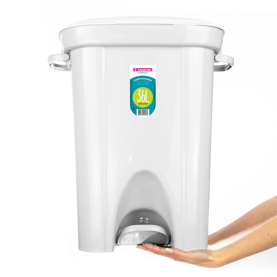 imagem de Lixeira Plástica Com Pedal 36 Litros Branca